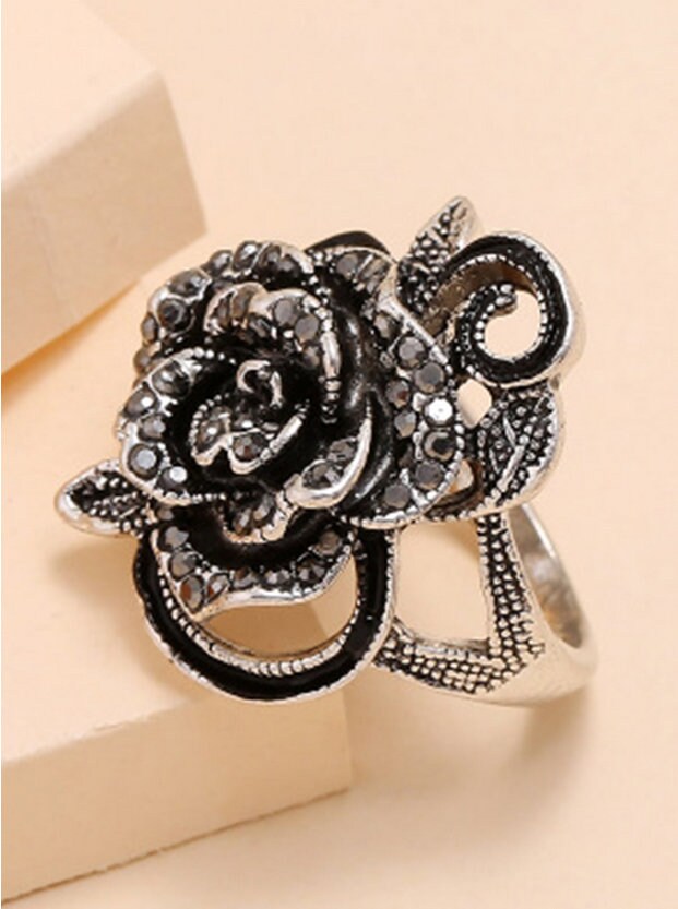 Gun Metal Black Rose Ring - Beautiful Gift for Women - Sparkly Ring - Large Statement Ring